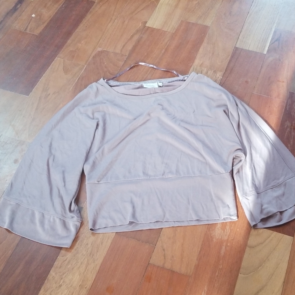 Deletta Wanderer Top, Bell Sleeves in soft modal